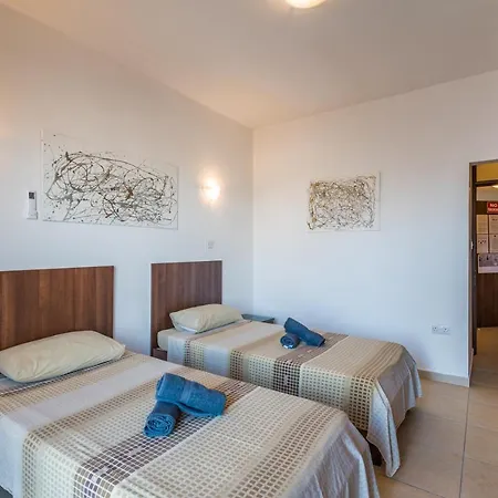 Getawaysmalta - Seashells Penthouse 12 With Terrace And Sea View In Bugibba San Pawl il-Baħar