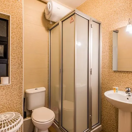 Getawaysmalta - Seashells Penthouse 12 With Terrace And Sea View In Bugibba